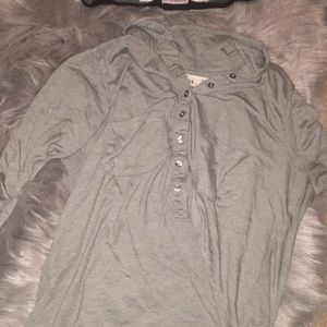 hollister shirt
